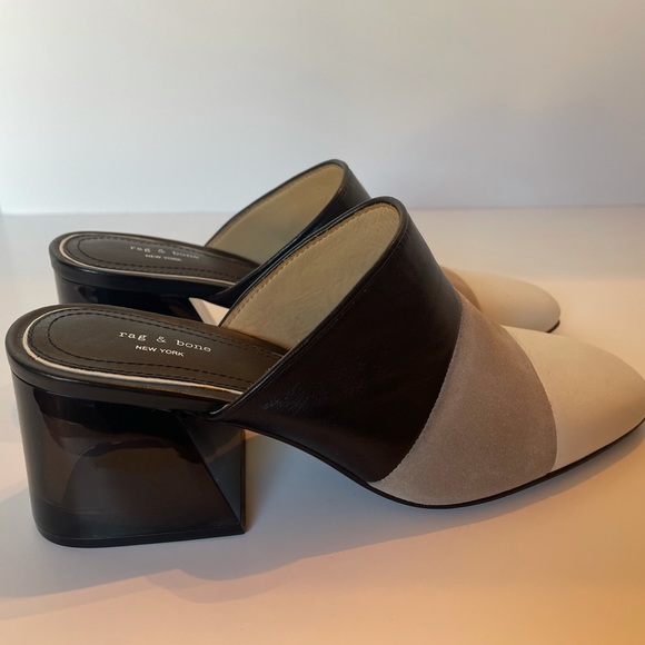 SOLD - Picture 4 of 10